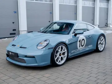 PORSCHE 992 S T   1. Hand   Lift   Heritage