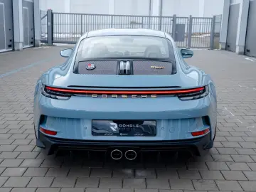 PORSCHE 992 S T   1. Hand   Lift   Heritage