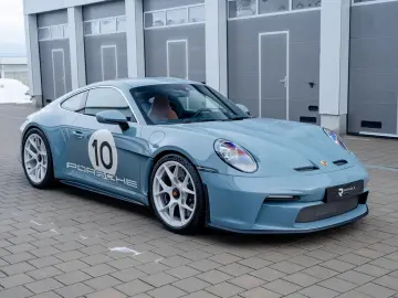 PORSCHE 992 S T   1. Hand   Lift   Heritage