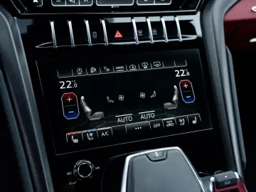 LAMBORGHINI Urus   1. Hand   Q-Citura   HUD   B&O