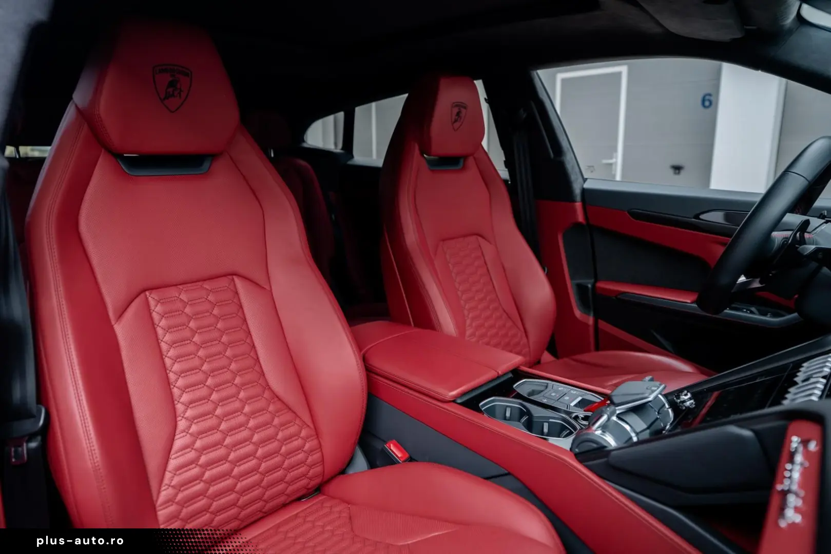 LAMBORGHINI Urus   1. Hand   Q-Citura   HUD   B&O