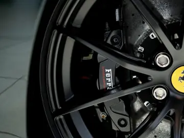 FERRARI 812 GTS  1.H  Carbon  SOFORT  JBL  MwSt   LIFT