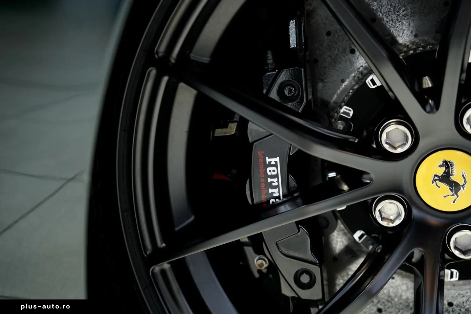 FERRARI 812 GTS  1.H  Carbon  SOFORT  JBL  MwSt   LIFT