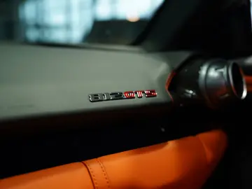 FERRARI 812 GTS  1.H  Carbon  SOFORT  JBL  MwSt   LIFT
