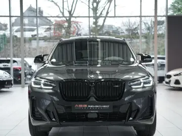 BMW X4 M40 d  1.H  AHK  Pano  H-UP  Memory  H&K