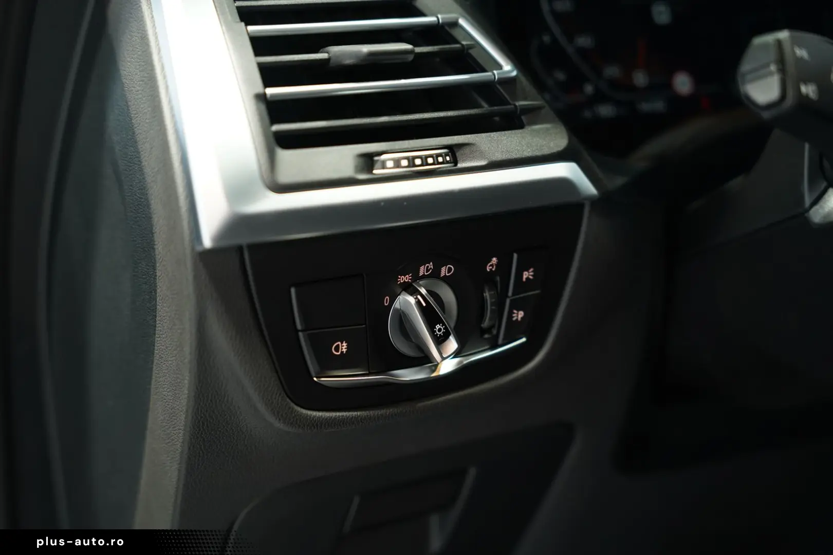 BMW X4 M40 d  1.H  AHK  Pano  H-UP  Memory  H&K