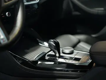 BMW X4 M40 d  1.H  AHK  Pano  H-UP  Memory  H&K