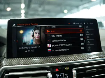 BMW X4 M40 d  1.H  AHK  Pano  H-UP  Memory  H&K