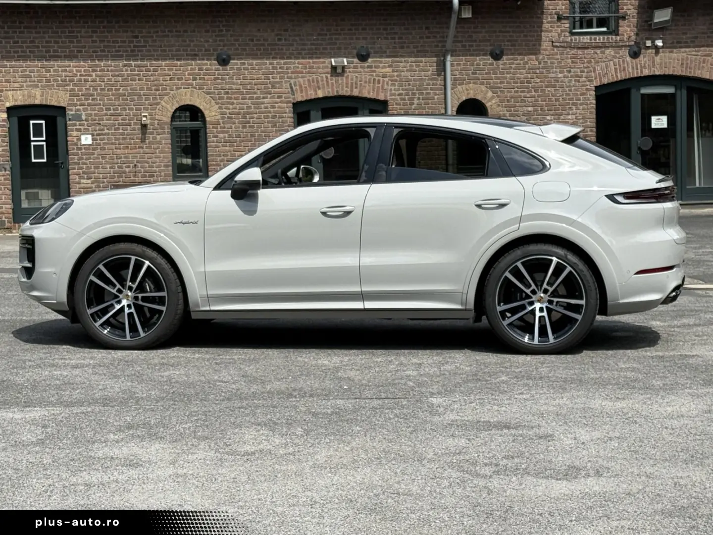 PORSCHE Cayenne E-Hybrid  Coupe KREIDE-BEIGE SPORTDESIGN