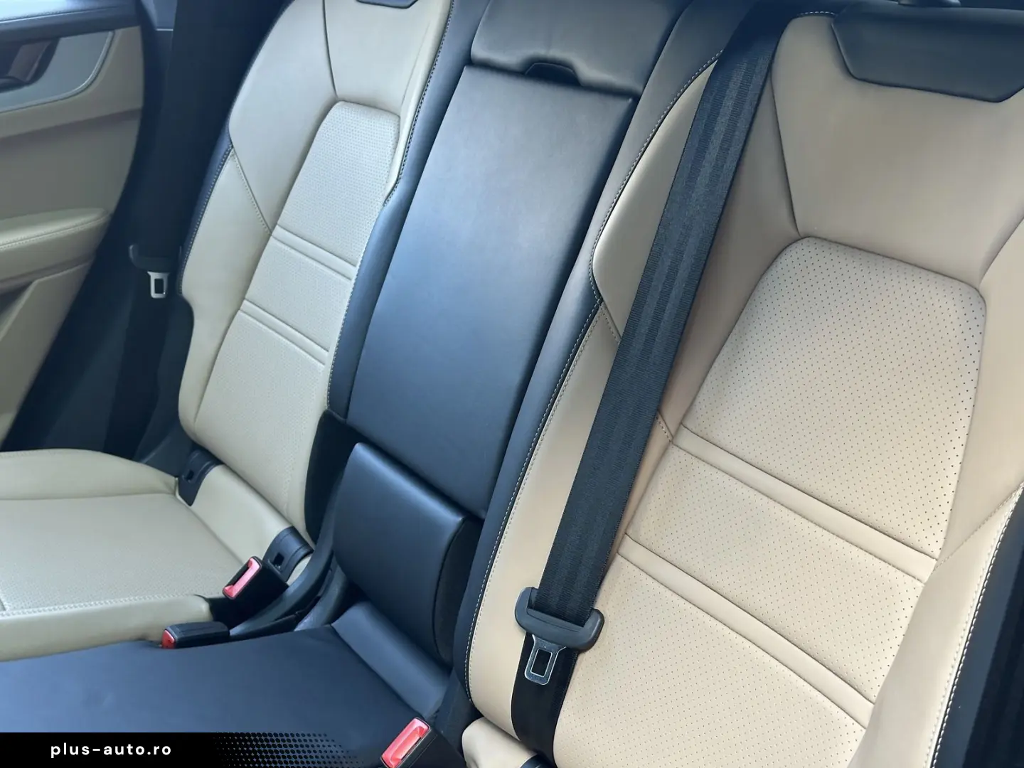 PORSCHE Cayenne E-Hybrid  Coupe KREIDE-BEIGE SPORTDESIGN