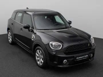 MINI Cooper SE Countryman ALL4 Kamera DAB Navi