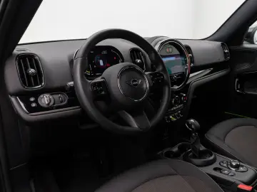 MINI Cooper SE Countryman ALL4 Kamera DAB Navi