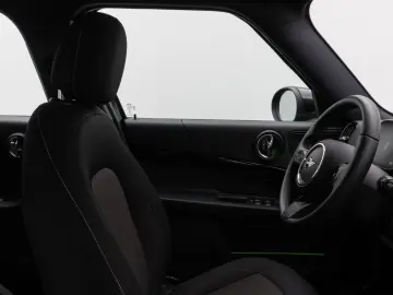 MINI Cooper SE Countryman ALL4 Kamera DAB Navi