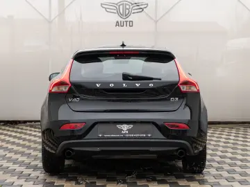 Volvo V40 D3 Geartronic Momentum