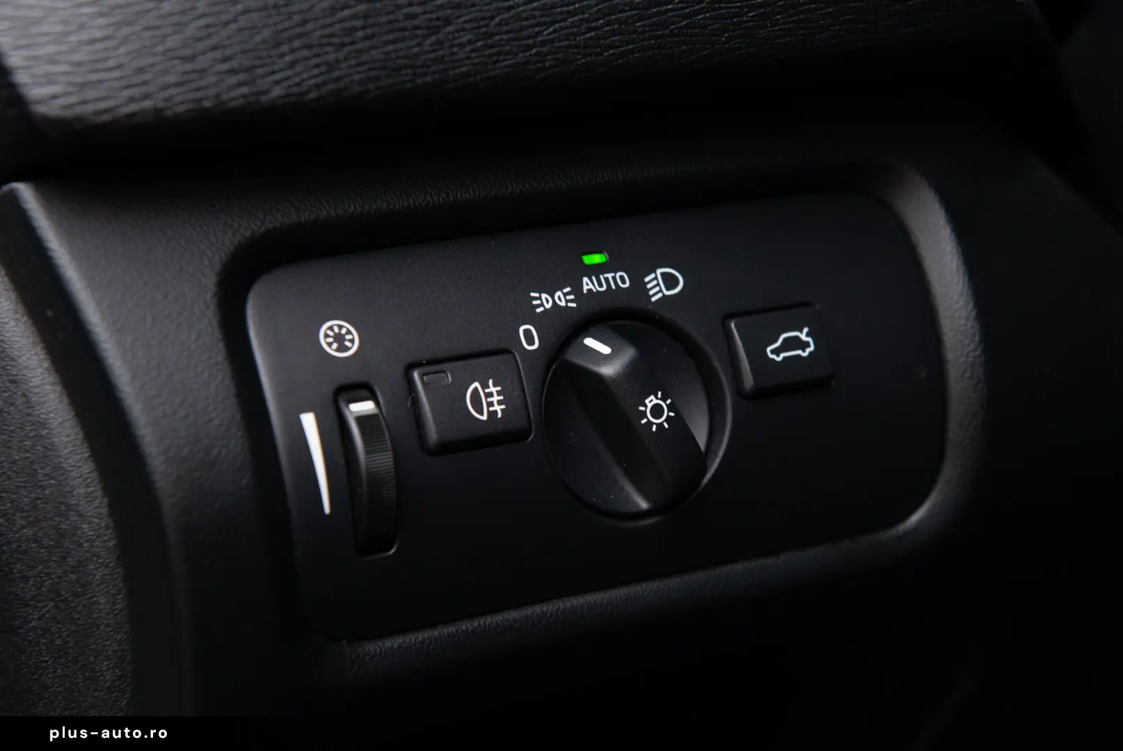 Volvo V40 D3 Geartronic Momentum