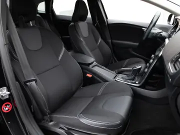 Volvo V40 D3 Geartronic Momentum