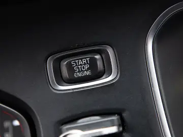 Volvo V40 D3 Geartronic Momentum