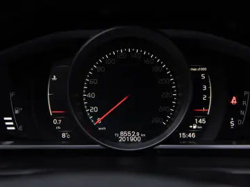 Volvo V40 D3 Geartronic Momentum