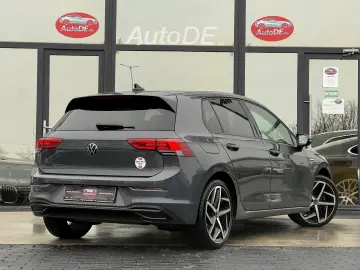 Volkswagen Golf Gen-Viii-2020