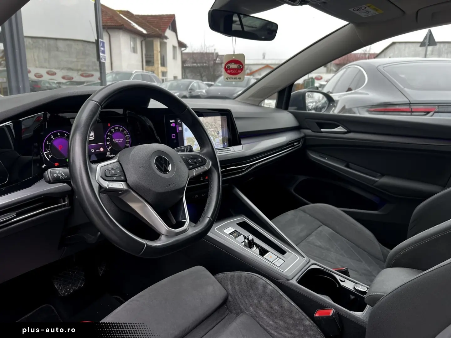 Volkswagen Golf Gen-Viii-2020