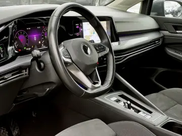 Volkswagen Golf Gen-Viii-2020