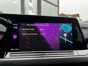 Volkswagen Golf Gen-Viii-2020