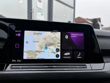 Volkswagen Golf Gen-Viii-2020