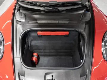 PORSCHE 911 3.0 Carrera LED