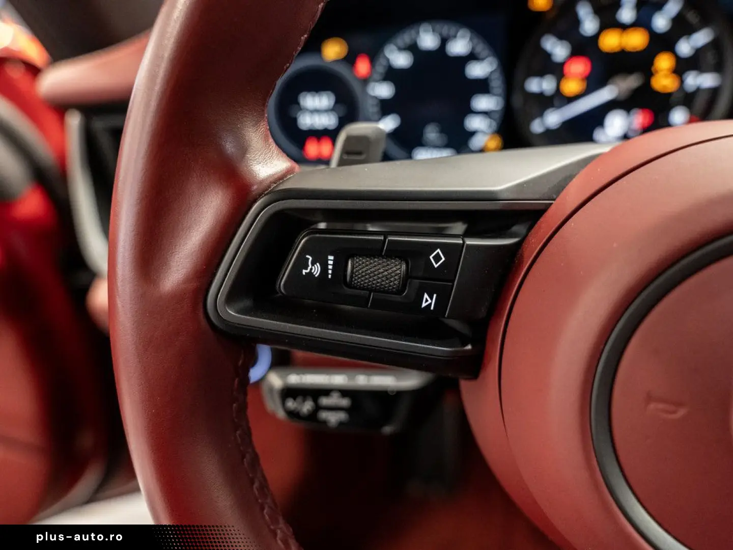 PORSCHE 911 3.0 Carrera LED