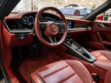 PORSCHE 911 3.0 Carrera LED