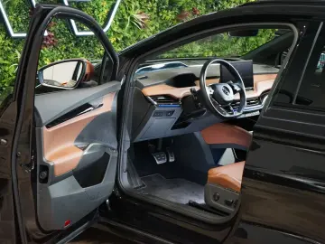 SKODA 80 FOUNDERS EDITION AUX.HEAT DCC