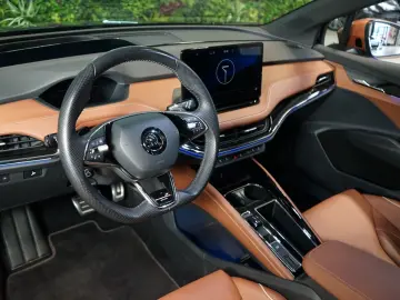 SKODA 80 FOUNDERS EDITION AUX.HEAT DCC