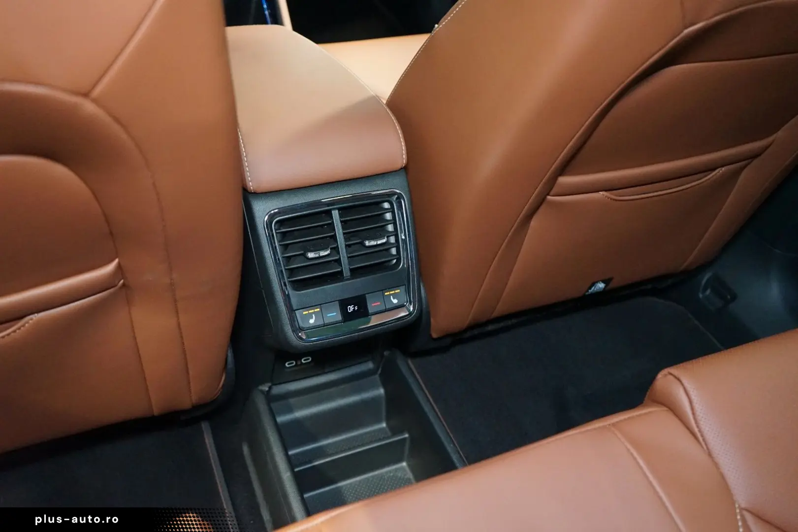 SKODA 80 FOUNDERS EDITION AUX.HEAT DCC