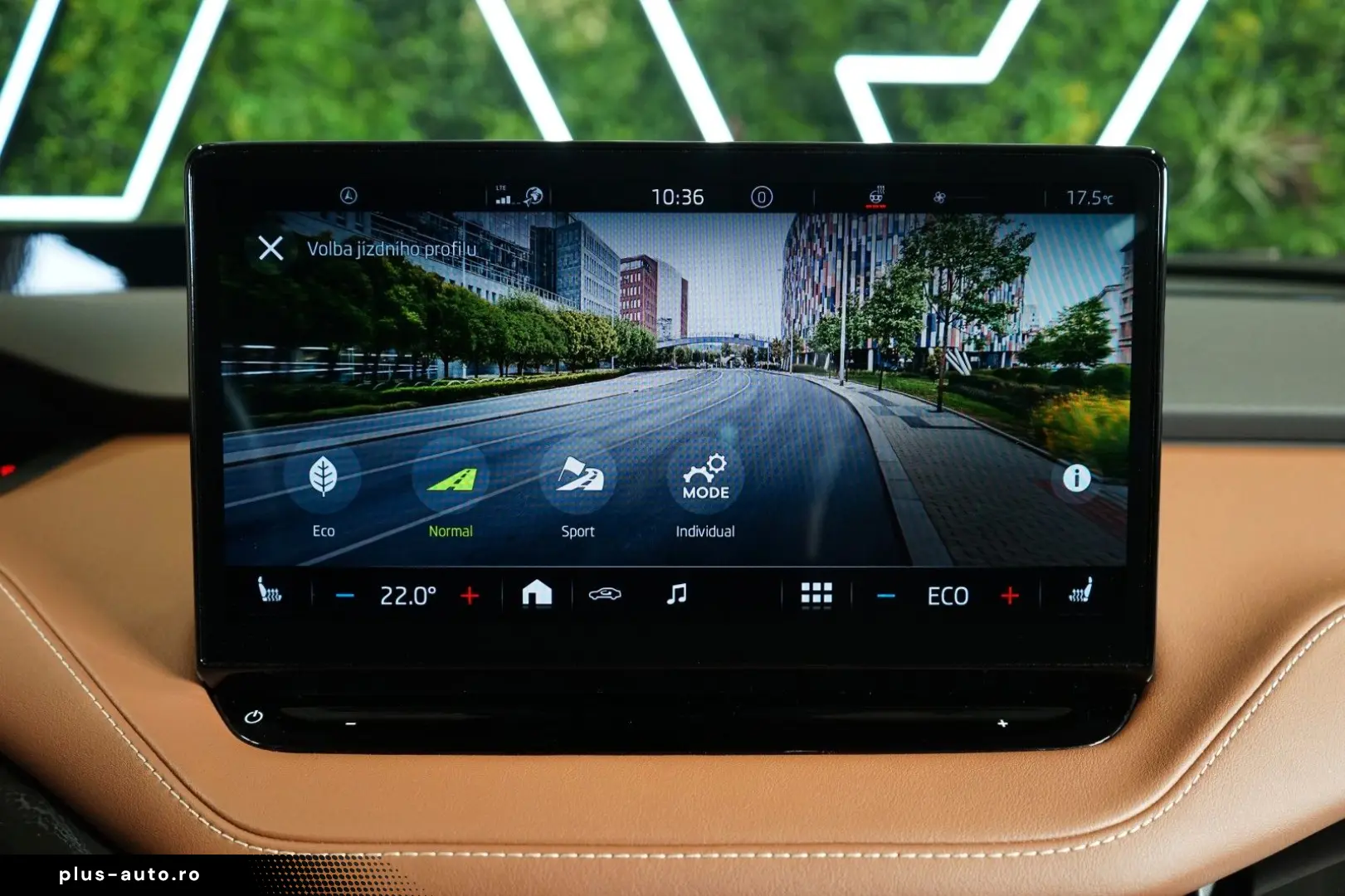 SKODA 80 FOUNDERS EDITION AUX.HEAT DCC