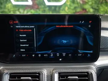 FORD MUSTANG GT 5.0 B&O CAMERA BREMBO