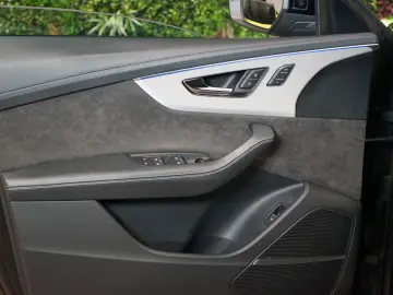 AUDI Q8 50 TDI MASSAGE PANO B&O