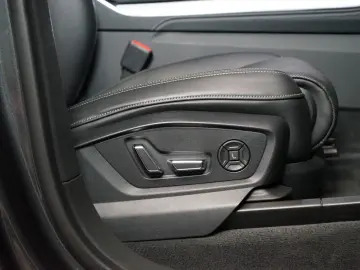 AUDI Q8 50 TDI MASSAGE PANO B&O