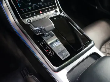 AUDI Q8 50 TDI MASSAGE PANO B&O