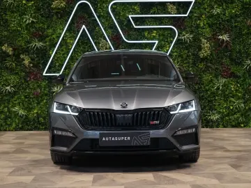 SKODA Octavia RS 2.0TDI 4X4 LED DSG TOW HUD