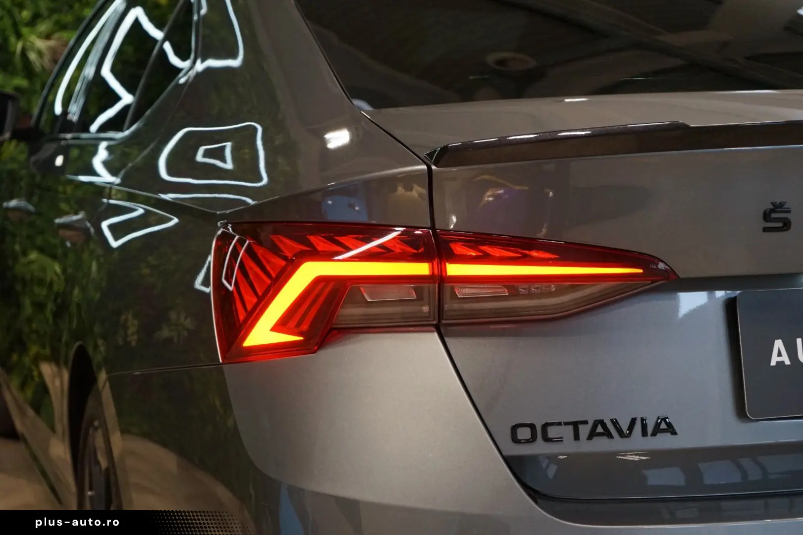 SKODA Octavia RS 2.0TDI 4X4 LED DSG TOW HUD