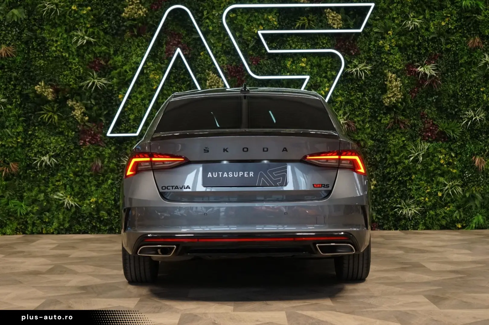 SKODA Octavia RS 2.0TDI 4X4 LED DSG TOW HUD