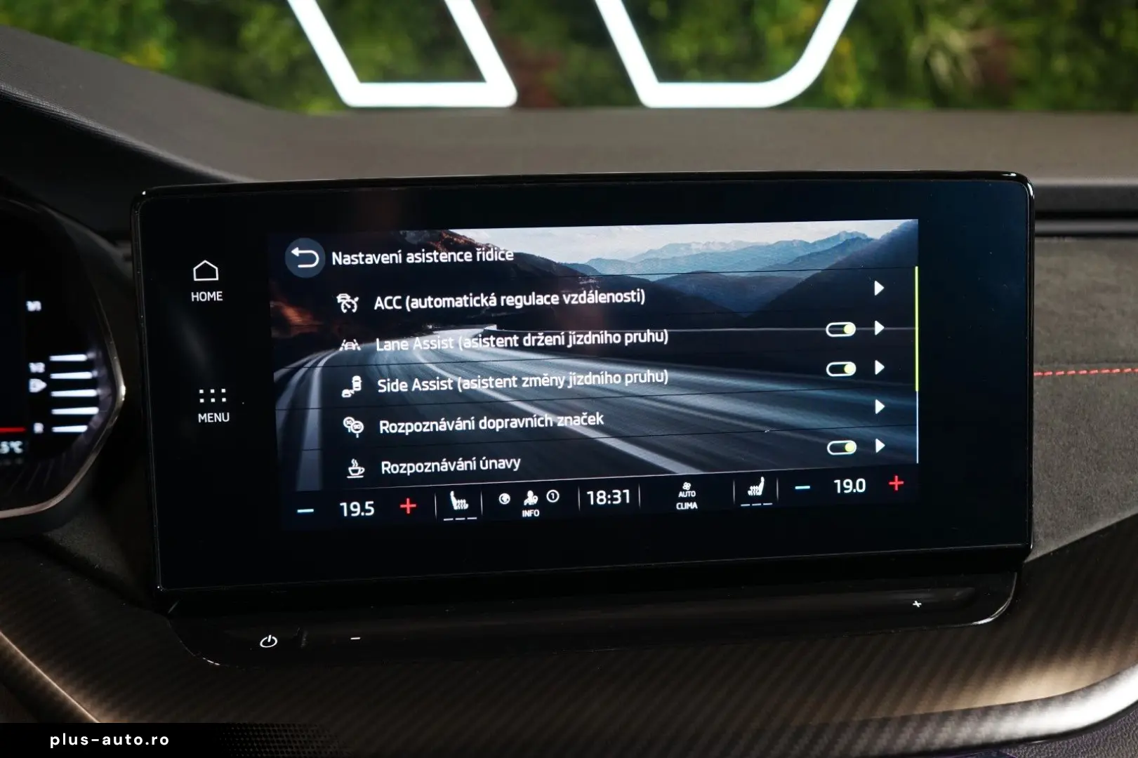 SKODA Octavia RS 2.0TDI 4X4 LED DSG TOW HUD