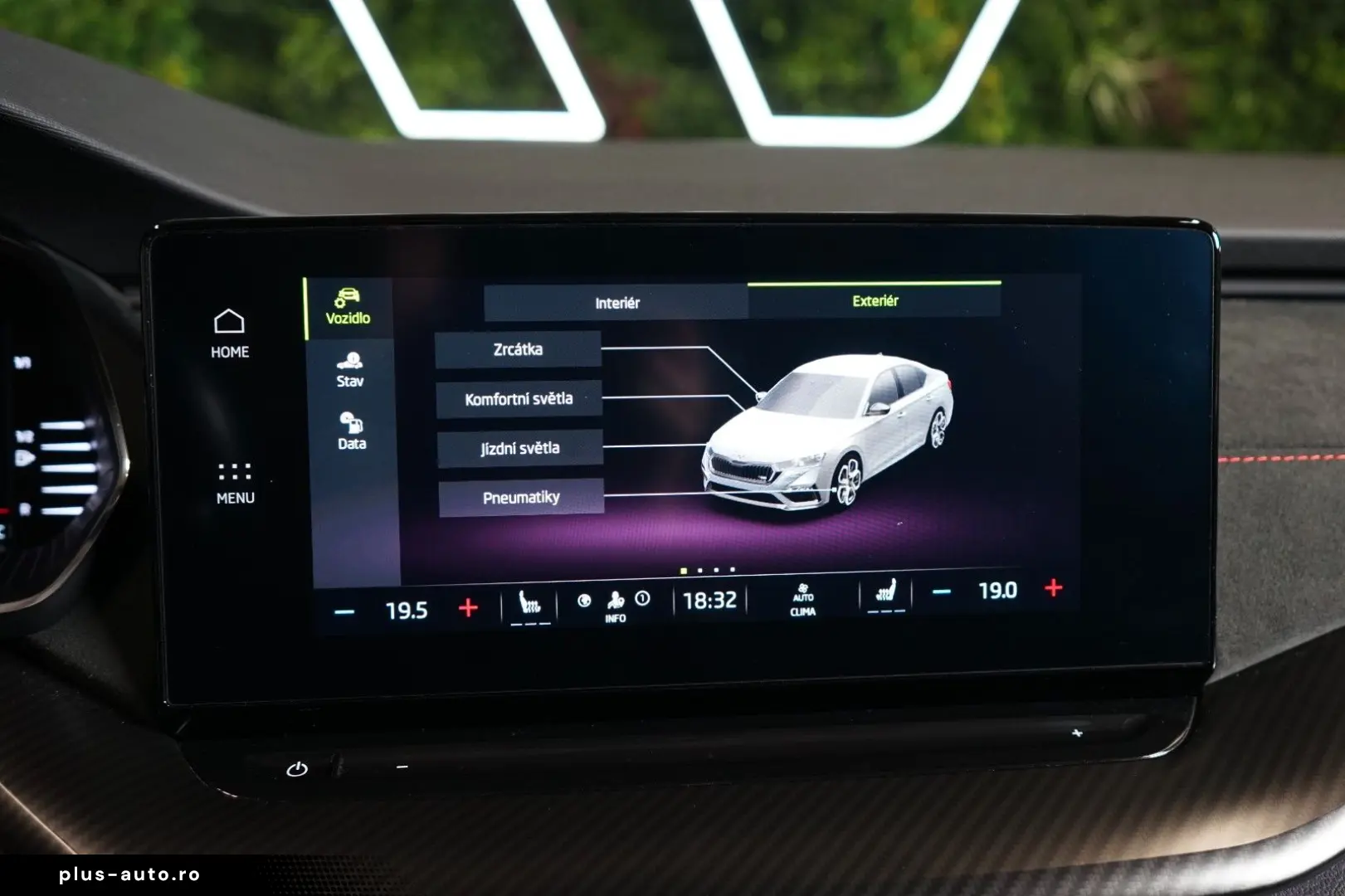 SKODA Octavia RS 2.0TDI 4X4 LED DSG TOW HUD