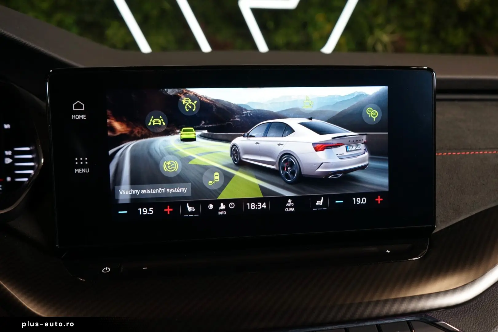 SKODA Octavia RS 2.0TDI 4X4 LED DSG TOW HUD