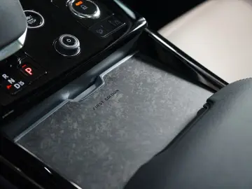 LAND ROVER Rover Sport P530 V8 FIRST-EDITION