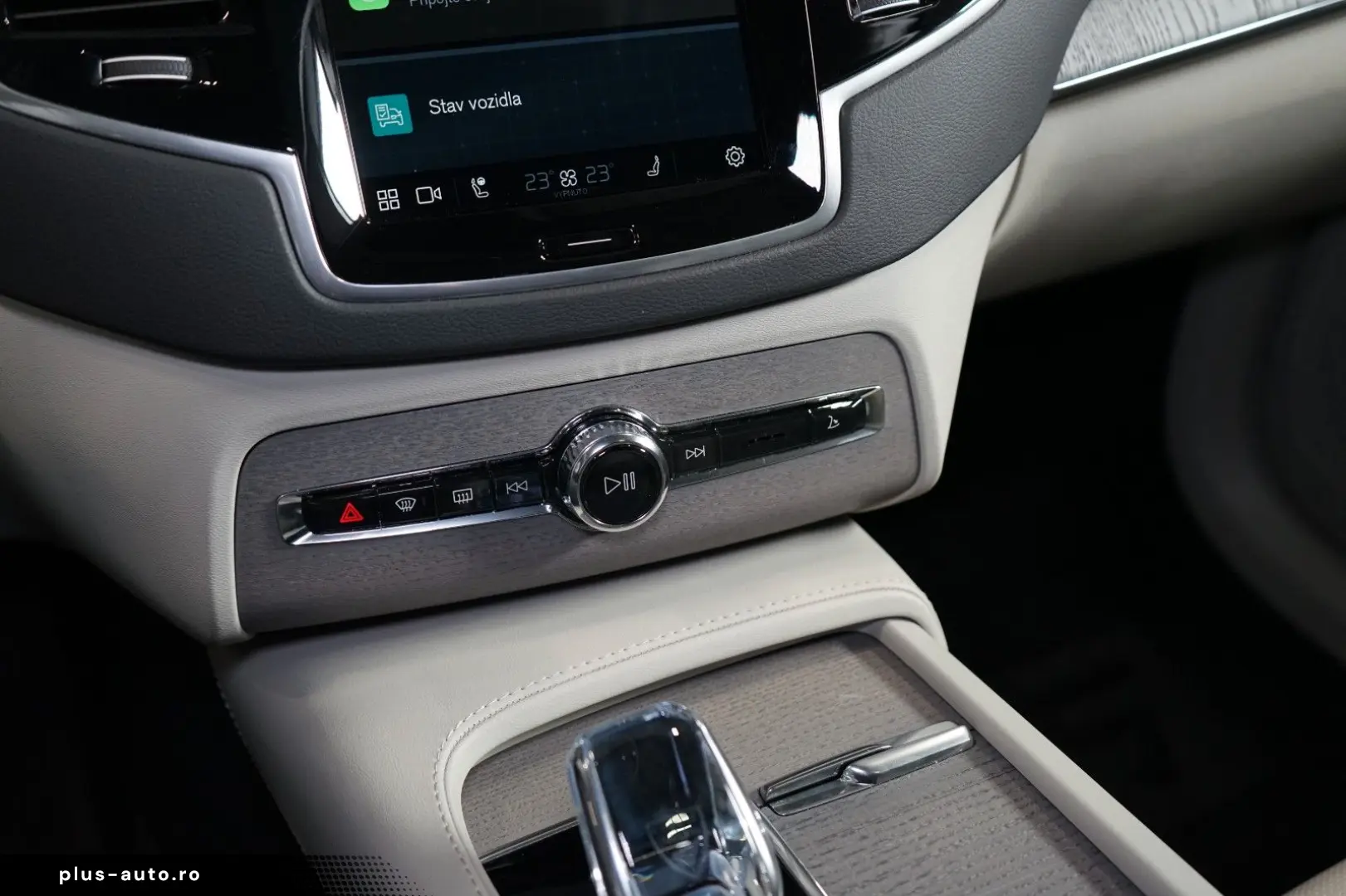 VOLVO XC90 T8 RECHARGE PANO 360 AIR