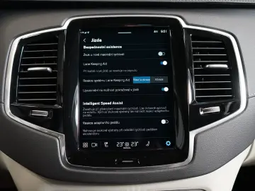 VOLVO XC90 T8 RECHARGE PANO 360 AIR