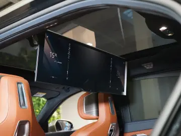 BMW 740d xDRIVE 360 THEATRE MASSAGE B&W