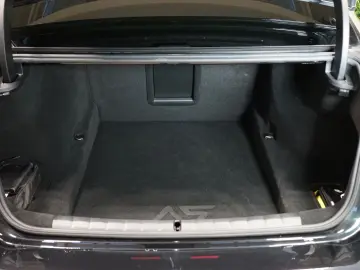 BMW 740d xDRIVE 360 THEATRE MASSAGE B&W