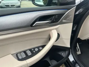 BMW X3 xD30e M-Sport Panodach 360 Kamera Harman